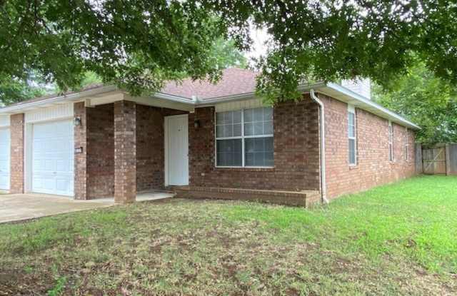 Cute 3 Bedroom Duplex Coming Available! photos photos