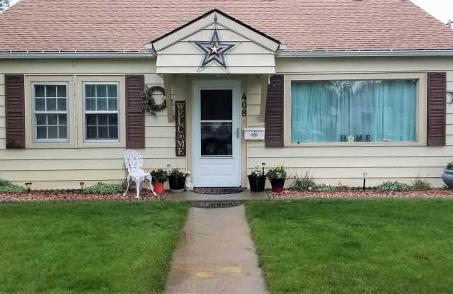 Two bedroom house in laurel photos photos Two bedroom house in laurel photos photos