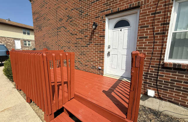 705 Gordon Smith Boulevard Unit 4 - 1 - 705 Gordon Smith Boulevard, Hamilton, OH 45013