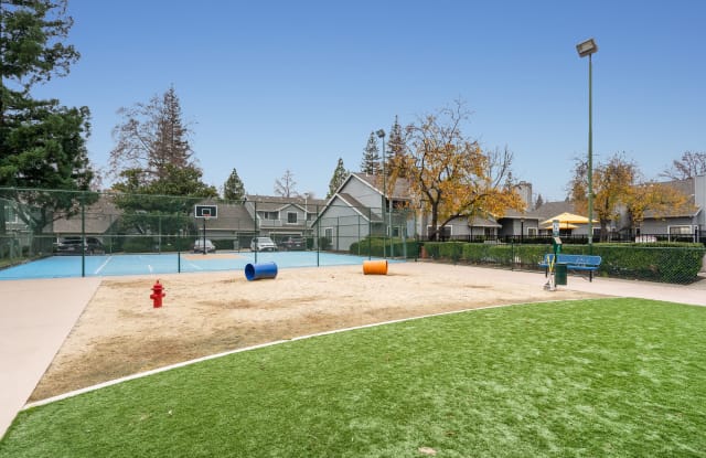 Woodstream Townhomes photos photos