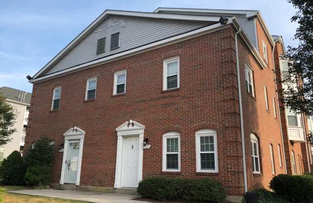 667 CONSTELLATION Square SE unit: 667 photos photos 667 CONSTELLATION Square SE unit: 667 photos photos