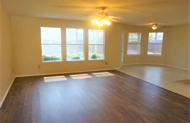 236 Lottie Lane - 236 Lottie Lane, Harker Heights, TX 76548