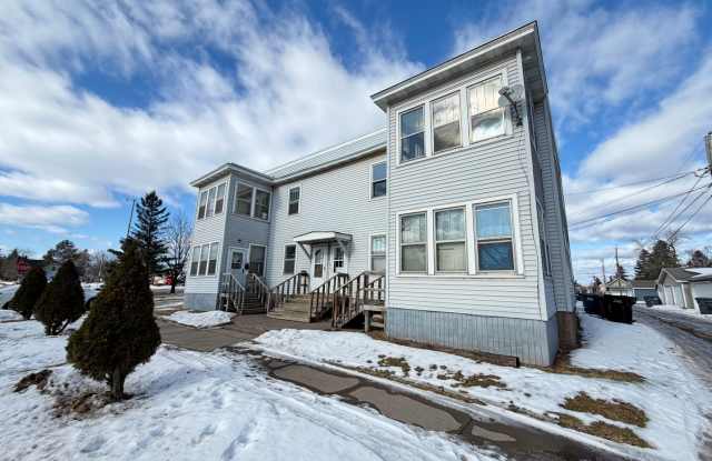 2 Bedroom w/ Garage Option - AVAILABLE APRIL 24TH! photos photos