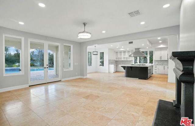 5309 Louise Avenue photos photos