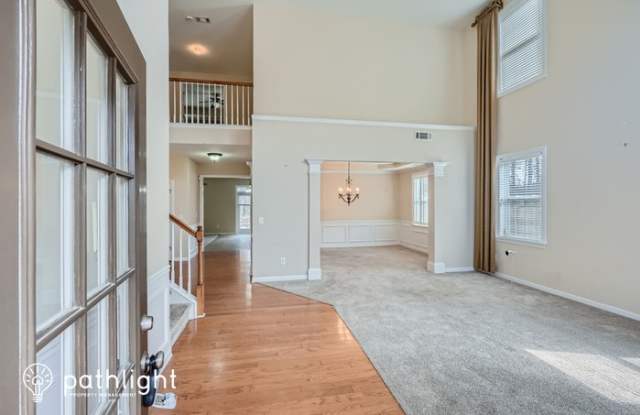 2735 Adams Landing Way Gallery 2