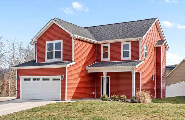 Pet Friendly Three Bedroom! Gallery 4
