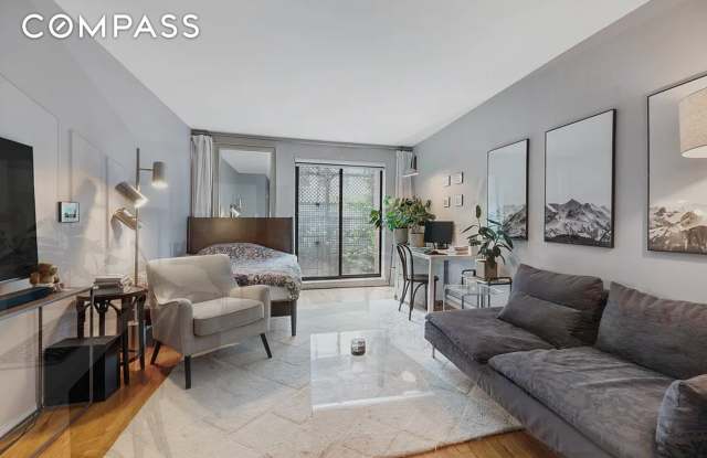221 East 82nd Street photos photos