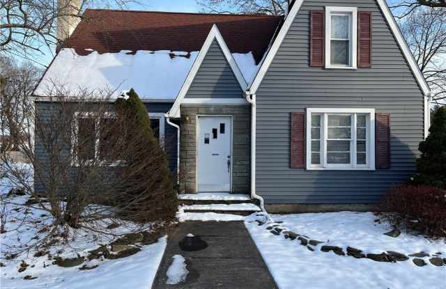 1101 Broadway Street - 1101 Broadway Street, Southport, NY 14904