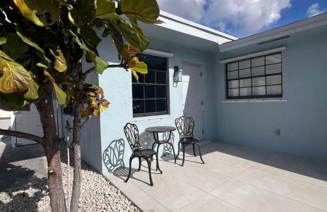 4791 Elmhurst Road photos photos