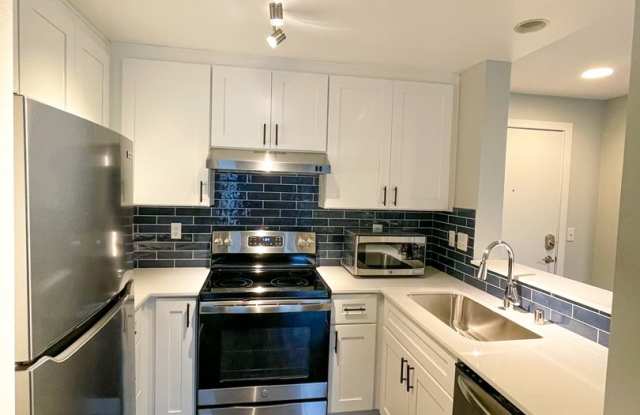 Interlake Apartments photos photos