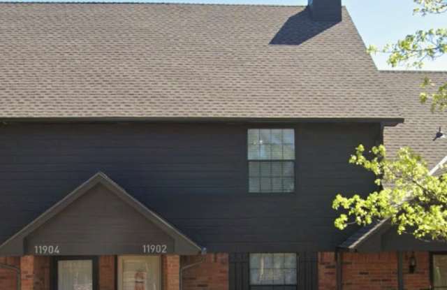 11902 Shady Trail Lane Gallery 2