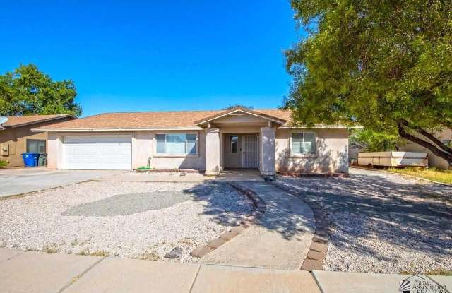 7220 E 24 LN photos photos