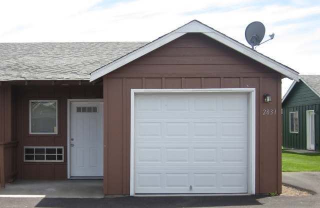 Cedar Creek Village 1 Bedroom 1 Bath Condo Gallery 1