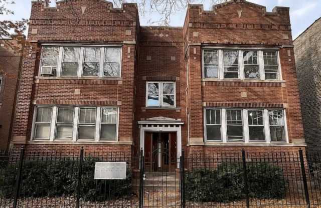 3346 N Central Park Avenue photos photos