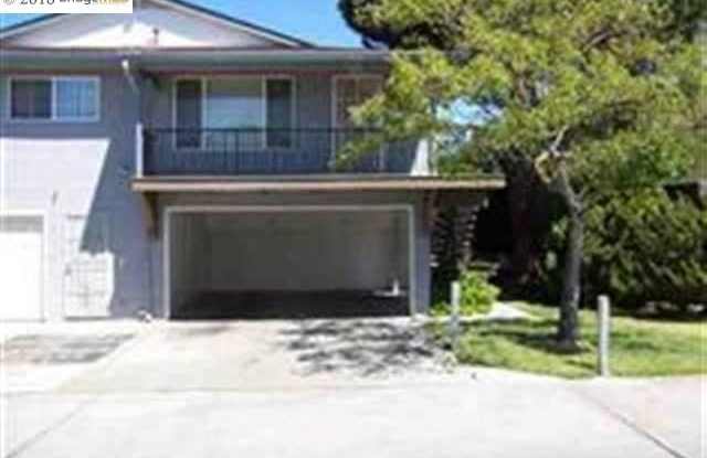 BELOW MARKET RENT! GREAT OPPORTUNITY! photos photos