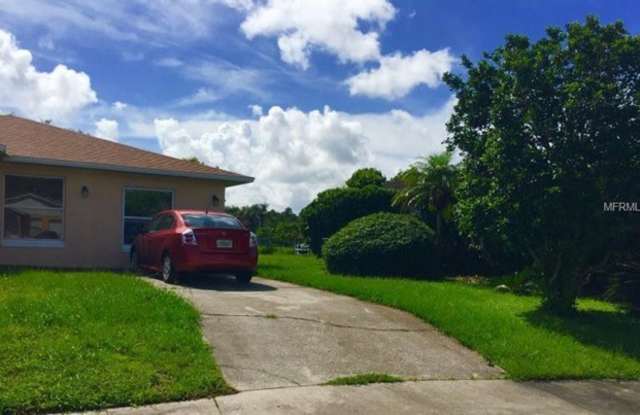 633 E Bay Cv Gallery 2