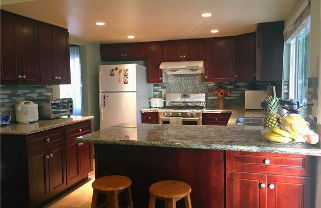 23203 Ironhorse Canyon Road Gallery 3