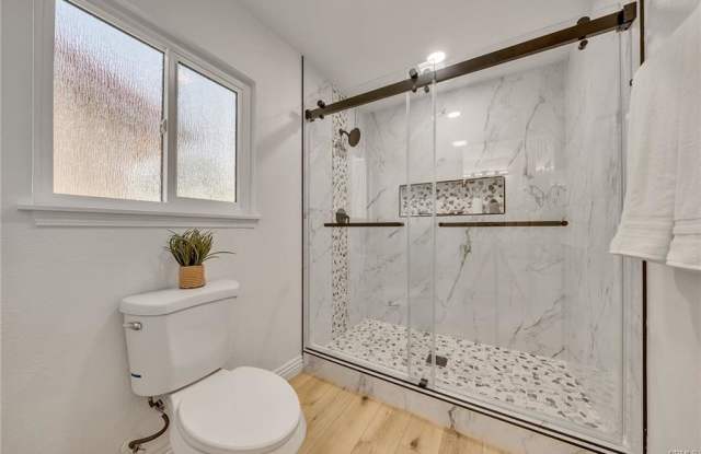 27625 Niguel Village Drive Gallery 3