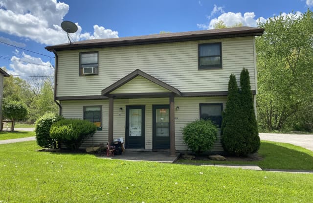 622 North 4 Mile Run Road - 1 - 622 North 4 Mile Run Road, Austintown, OH 44515
