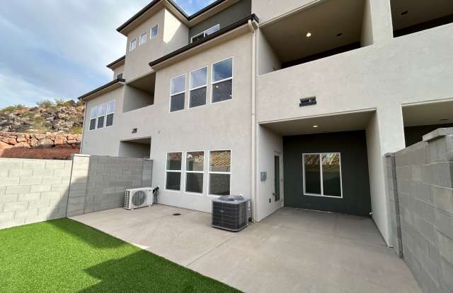 4 Bed, 3.5 Bath, 2 Car Garage photos photos