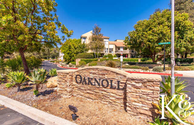Ground-Floor Living in a Desirable 55+ Thousand Oaks Community photos photos
