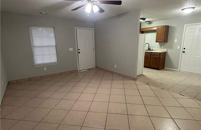 3404 SW Landau Court Gallery 3