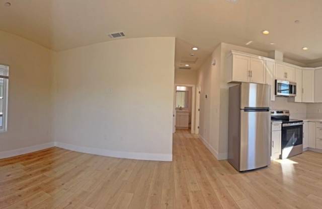 Beautiful Brand New 2 Bedroom, 1 Bathroom Home! Gallery 3