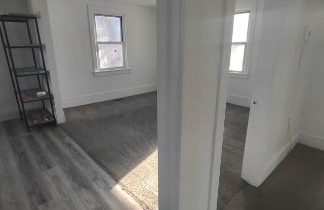 412 New Road Unit B Gallery 3