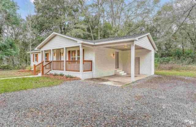 Home for Lease in FAIRHOPE Gallery 3
