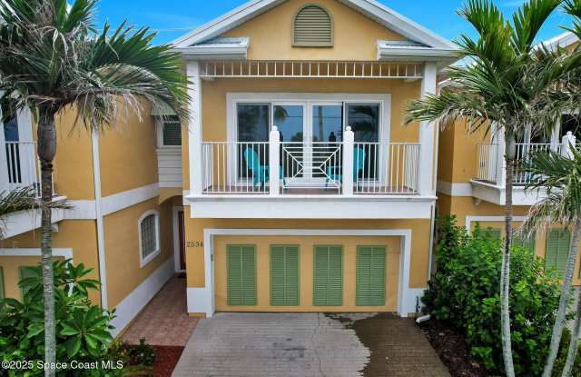 2534 N Highway A1a photos photos
