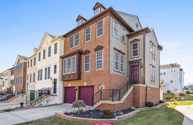 550 Glade Fern Terrace SE - 550 Glade Fern Terrace Southeast, Leesburg, VA 20175