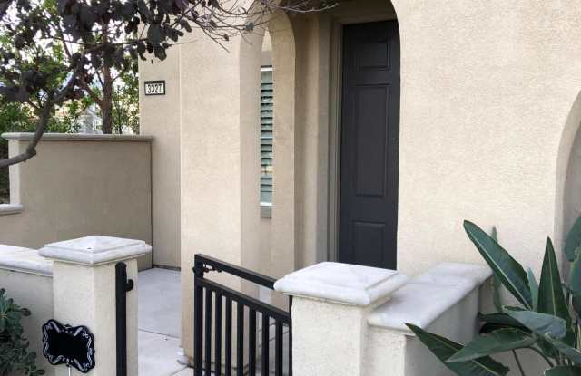3327 Shadetree Way Gallery 2