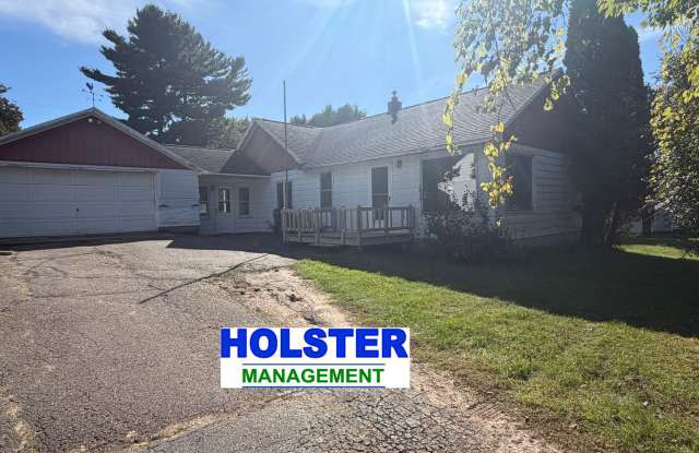 3-Bedroom, 1 Bath Ranch Style Home on a 1/2 Acre Lot Gallery 1