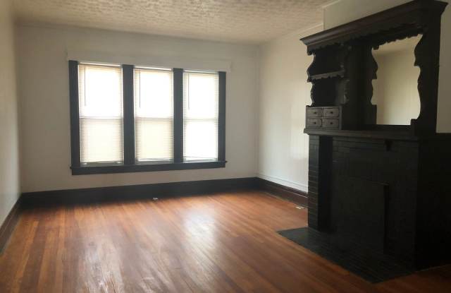 92 N. Ogden Avenue Gallery 3