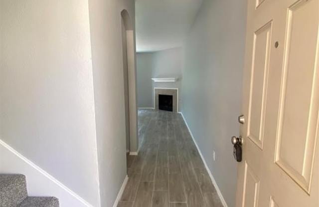 11509 Petunia Drive Gallery 1