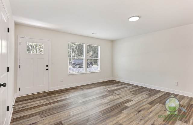 113 Lyman Lodge Road Gallery 2