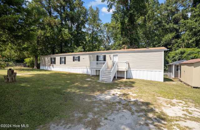 2400 Spring Garden Road - 2400 Spring Garden Road, Craven County, NC 28562