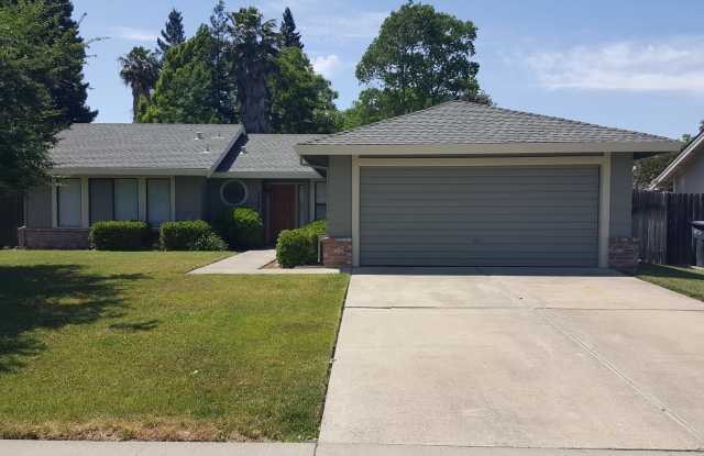 Pocket - One Story 3 Bed/2 Bath 2 Car Garage. photos photos