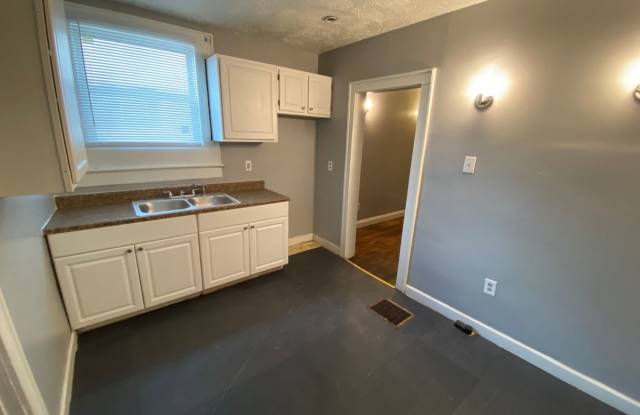 1565 Duxberry Avenue Gallery 4