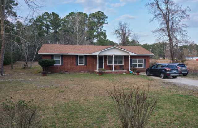 Hampstead - 3 Bedroom, 1 Bath Home - 735 Shepards Road, Pender County, NC 28443