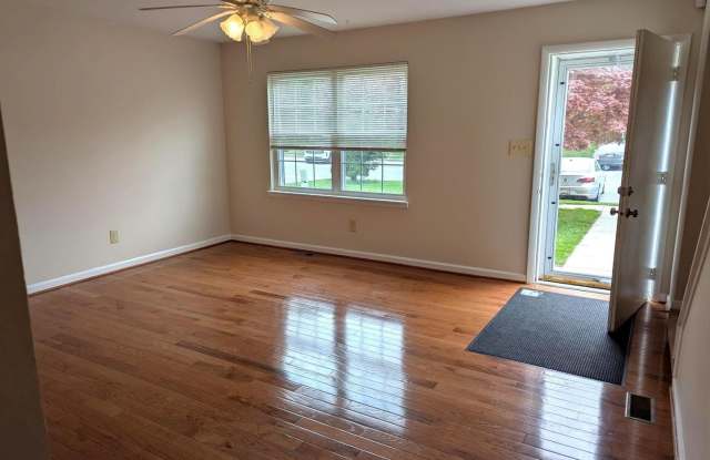 9931 NEARBROOK LN Gallery 4