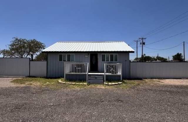 6015 Golder Ave photos photos