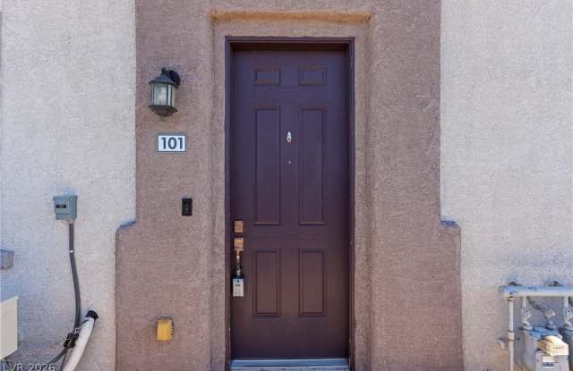 8454 Classique Avenue photos photos