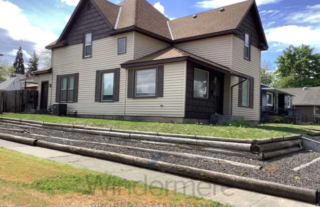 430 E. Oak Street *Walking Distance to Downtown Walla Walla* photos photos