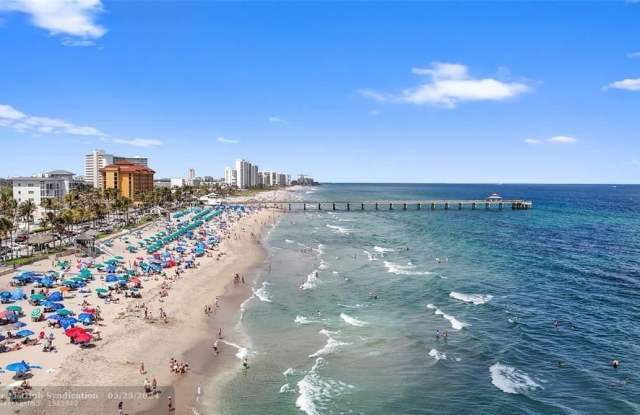 616 SE 20 Ave - 616 Southeast 20th Avenue, Deerfield Beach, FL 33441