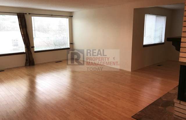 1149 Bridgeview Drive Gallery 4