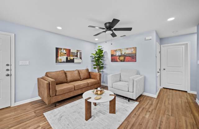 2204 Northridge Avenue - 3 photos photos