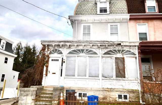 38 W SEYMOUR STREET photos photos