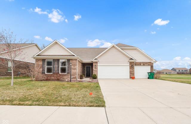 6336 Burgin Drive - 6336 Burgin Drive, Whitestown, IN 46077