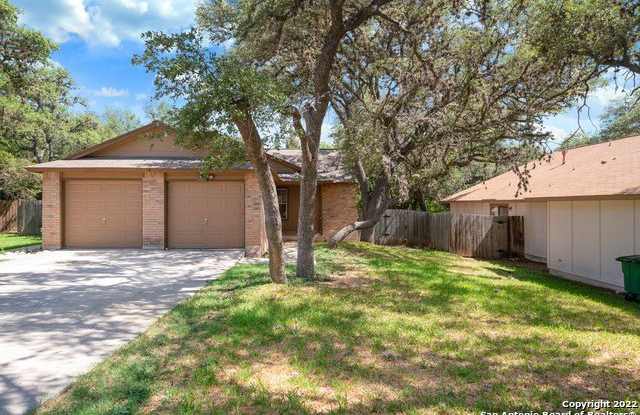 8927 HAMBLEDON DR photos photos